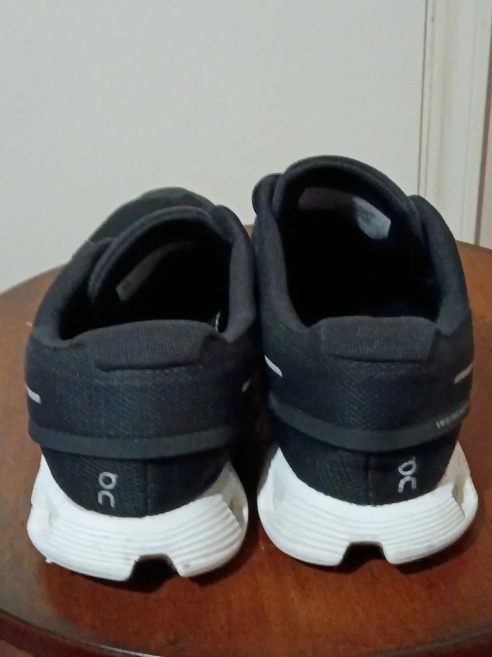 On Cloud 5 Shoes Mens Size 8 Black Running Athletic Sneakers 59.98919